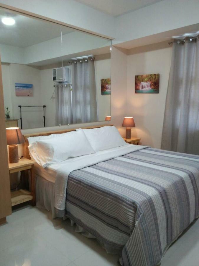 101 Newport Blvd Condotel Манила Экстерьер фото