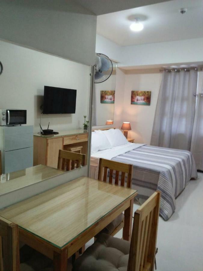 101 Newport Blvd Condotel Манила Экстерьер фото